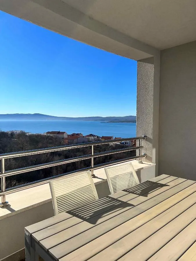 Apartment In Crikvenica 42636