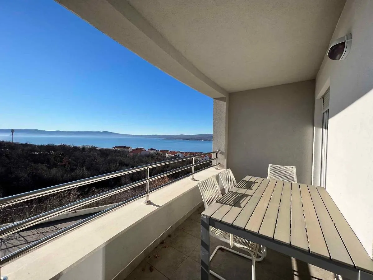 Apartment In Crikvenica 42636
