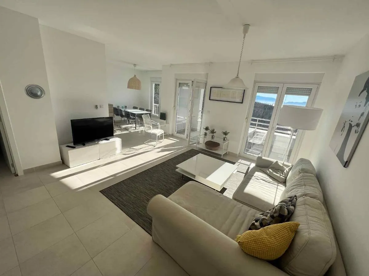 Apartment In Crikvenica 42636 Croatia