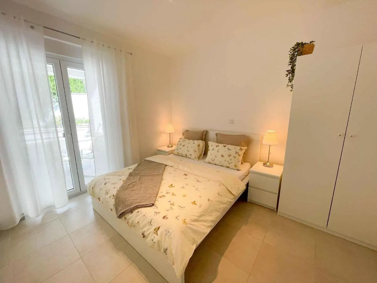 Apartment In Crikvenica 42636